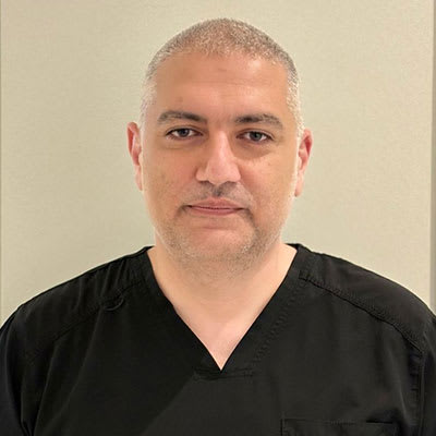 Dr. Mustafa Al-Shareefi, Toothworks Killborn Dental